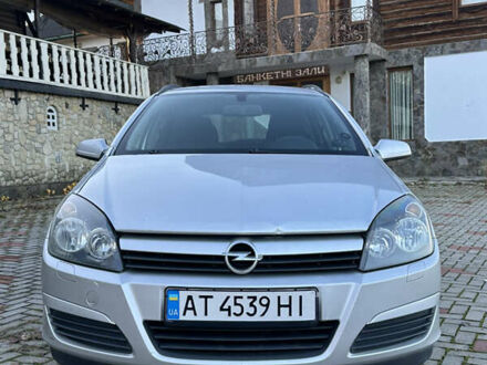 Серый Опель Астра, объемом двигателя 1.62 л и пробегом 315 тыс. км за 5000 $, фото 1 на Automoto.ua