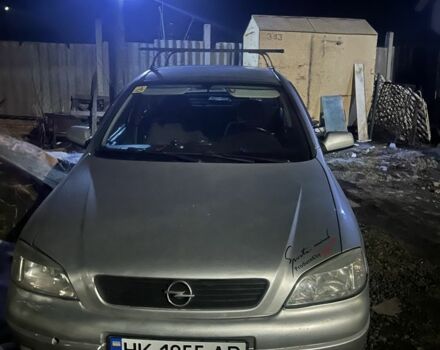 Серый Опель Астра, объемом двигателя 1.4 л и пробегом 300 тыс. км за 2600 $, фото 1 на Automoto.ua