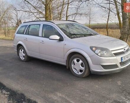 Серый Опель Астра, объемом двигателя 1.6 л и пробегом 199 тыс. км за 4500 $, фото 1 на Automoto.ua