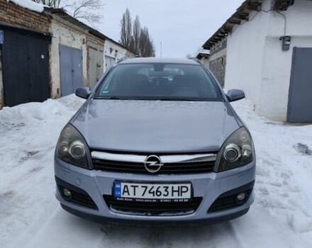 Серый Опель Астра, объемом двигателя 1.8 л и пробегом 210 тыс. км за 4000 $, фото 1 на Automoto.ua