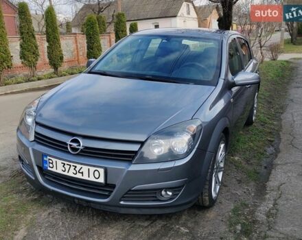 Серый Опель Астра, объемом двигателя 1.6 л и пробегом 218 тыс. км за 4500 $, фото 1 на Automoto.ua