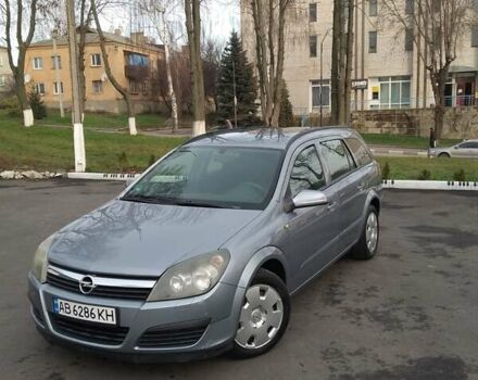 Сірий Опель Астра, об'ємом двигуна 1.6 л та пробігом 215 тис. км за 4500 $, фото 1 на Automoto.ua