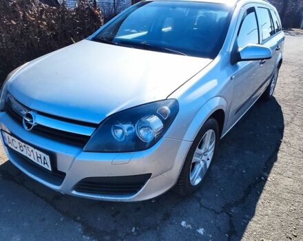 Серый Опель Астра, объемом двигателя 1.9 л и пробегом 283 тыс. км за 3900 $, фото 1 на Automoto.ua
