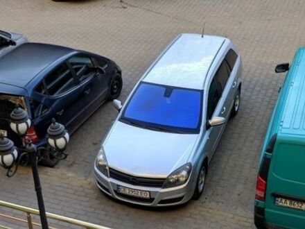 Серый Опель Астра, объемом двигателя 1.6 л и пробегом 271 тыс. км за 4700 $, фото 1 на Automoto.ua