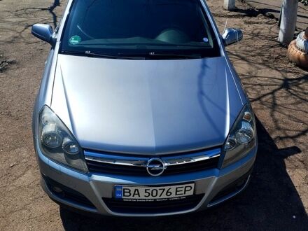 Опель Астра 2005 у Кропивницькому (Кіровограді) на Automoto.ua Сірий Опель Астра, об'ємом двигуна 1.8 л та пробігом 216 тис. км за 4999 $, фото 1 на Automoto.ua