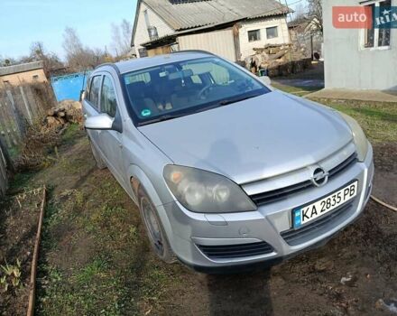 Серый Опель Астра, объемом двигателя 1.7 л и пробегом 255 тыс. км за 4300 $, фото 1 на Automoto.ua