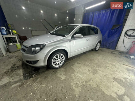 Опель Астра 2005 в Сумах на Automoto.ua Серый Опель Астра, объемом двигателя 1.8 л и пробегом 163 тыс. км за 6100 $, фото 1 на Automoto.ua