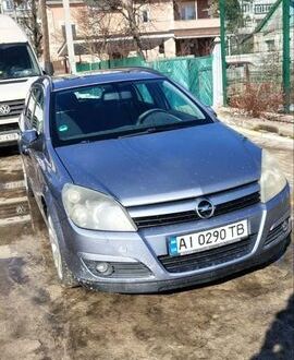 Серый Опель Астра, объемом двигателя 1.6 л и пробегом 183 тыс. км за 4200 $, фото 1 на Automoto.ua