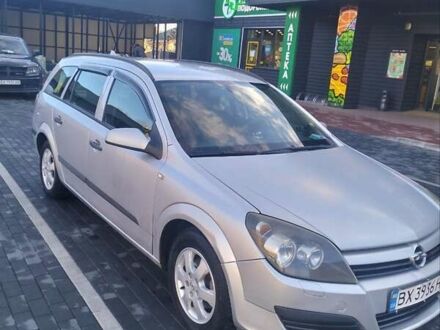 Серый Опель Астра, объемом двигателя 1.6 л и пробегом 220 тыс. км за 5000 $, фото 1 на Automoto.ua