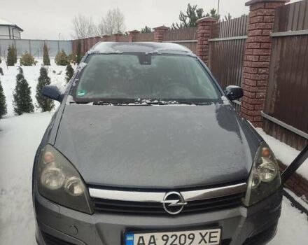Серый Опель Астра, объемом двигателя 1.7 л и пробегом 320 тыс. км за 4900 $, фото 1 на Automoto.ua