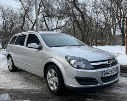 Серый Опель Астра, объемом двигателя 1.6 л и пробегом 275 тыс. км за 5500 $, фото 1 на Automoto.ua