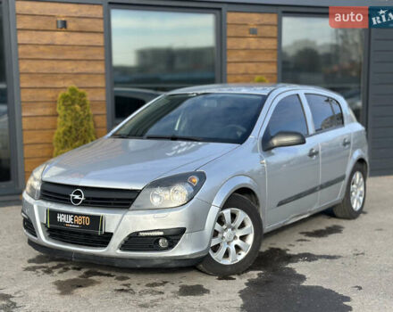Серый Опель Астра, объемом двигателя 1.69 л и пробегом 250 тыс. км за 3999 $, фото 1 на Automoto.ua