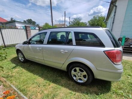 Опель Астра 2005 у Березань на Automoto.ua Сірий Опель Астра, об'ємом двигуна 0 л та пробігом 300 тис. км за 4600 $, фото 1 на Automoto.ua