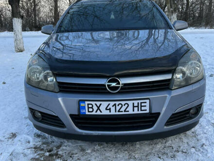 Серый Опель Астра, объемом двигателя 1.6 л и пробегом 215 тыс. км за 4900 $, фото 1 на Automoto.ua
