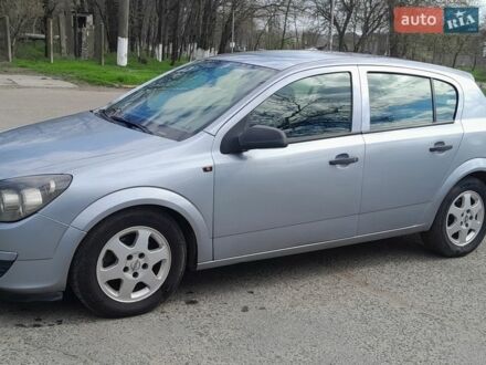 Серый Опель Астра, объемом двигателя 1.36 л и пробегом 246 тыс. км за 3600 $, фото 1 на Automoto.ua