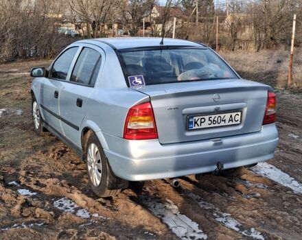 Серый Опель Астра, объемом двигателя 1.4 л и пробегом 200 тыс. км за 4100 $, фото 1 на Automoto.ua