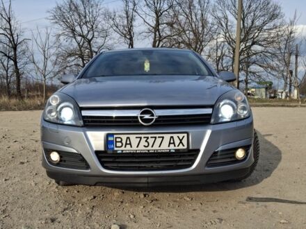 Опель Астра 2005 в Кропивницком (Кировограде) на Automoto.ua Серый Опель Астра, объемом двигателя 1.8 л и пробегом 219 тыс. км за 4999 $, фото 1 на Automoto.ua