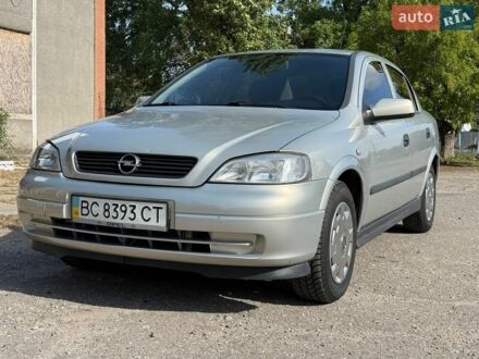 Сірий Опель Астра, об'ємом двигуна 1.4 л та пробігом 250 тис. км за 3000 $, фото 1 на Automoto.ua