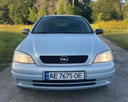 Сірий Опель Астра, об'ємом двигуна 1.39 л та пробігом 180 тис. км за 3200 $, фото 1 на Automoto.ua
