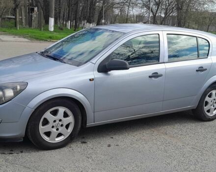 Сірий Опель Астра, об'ємом двигуна 1.4 л та пробігом 245 тис. км за 3600 $, фото 1 на Automoto.ua