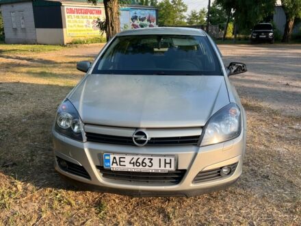 Сірий Опель Астра, об'ємом двигуна 1.8 л та пробігом 263 тис. км за 2500 $, фото 1 на Automoto.ua