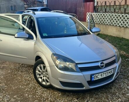 Серый Опель Астра, объемом двигателя 1.7 л и пробегом 260 тыс. км за 4200 $, фото 1 на Automoto.ua