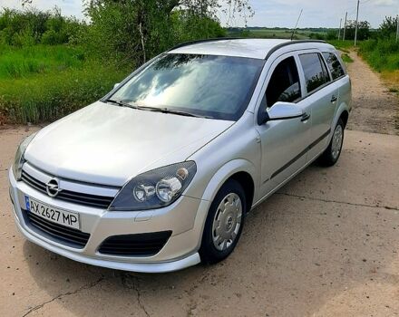 Сірий Опель Астра, об'ємом двигуна 1.6 л та пробігом 296 тис. км за 4500 $, фото 1 на Automoto.ua