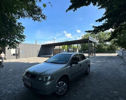 Серый Опель Астра, объемом двигателя 1.42 л и пробегом 157 тыс. км за 3300 $, фото 1 на Automoto.ua