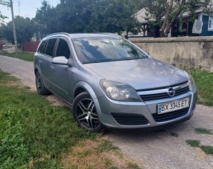 Сірий Опель Астра, об'ємом двигуна 1.6 л та пробігом 322 тис. км за 3811 $, фото 1 на Automoto.ua