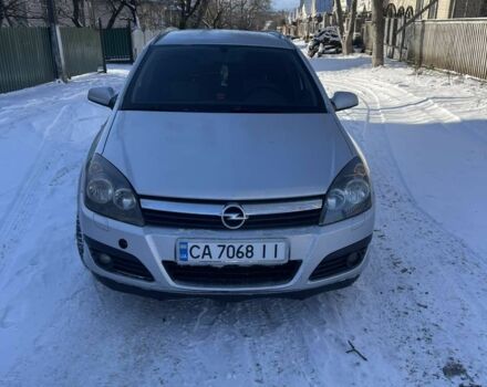 Серый Опель Астра, объемом двигателя 0 л и пробегом 360 тыс. км за 4600 $, фото 1 на Automoto.ua