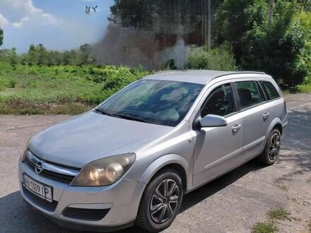Сірий Опель Астра, об'ємом двигуна 1.8 л та пробігом 325 тис. км за 4200 $, фото 1 на Automoto.ua