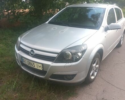 Сірий Опель Астра, об'ємом двигуна 1.6 л та пробігом 331 тис. км за 3300 $, фото 1 на Automoto.ua