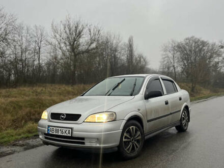 Серый Опель Астра, объемом двигателя 1.39 л и пробегом 223 тыс. км за 3800 $, фото 1 на Automoto.ua