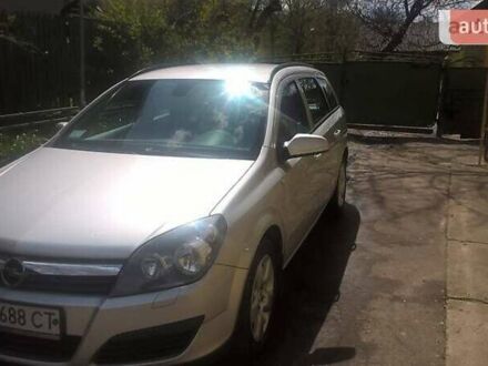 Серый Опель Астра, объемом двигателя 1.3 л и пробегом 288 тыс. км за 3800 $, фото 1 на Automoto.ua