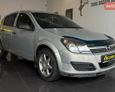 Серый Опель Астра, объемом двигателя 1.4 л и пробегом 215 тыс. км за 4100 $, фото 1 на Automoto.ua
