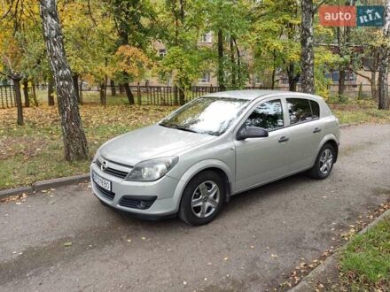 Опель Астра 2005 у Кропивницькому (Кіровограді) на Automoto.ua Сірий Опель Астра, об'ємом двигуна 1.6 л та пробігом 138 тис. км за 4500 $, фото 1 на Automoto.ua