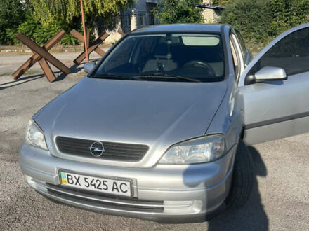 Опель Астра 2005 у Волочиске на Automoto.ua Сірий Опель Астра, об'ємом двигуна 1.39 л та пробігом 267 тис. км за 3500 $, фото 1 на Automoto.ua