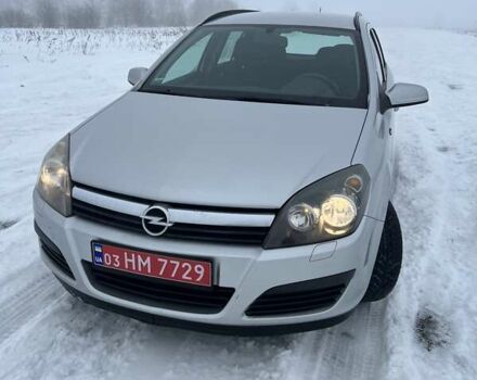 Серый Опель Астра, объемом двигателя 1.6 л и пробегом 220 тыс. км за 4500 $, фото 1 на Automoto.ua