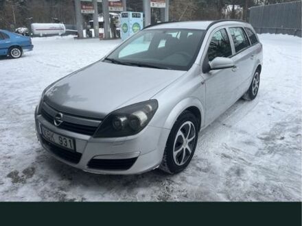 Серый Опель Астра, объемом двигателя 1.7 л и пробегом 250 тыс. км за 2450 $, фото 1 на Automoto.ua