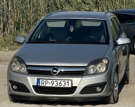 Серый Опель Астра, объемом двигателя 1.9 л и пробегом 380 тыс. км за 2900 $, фото 1 на Automoto.ua