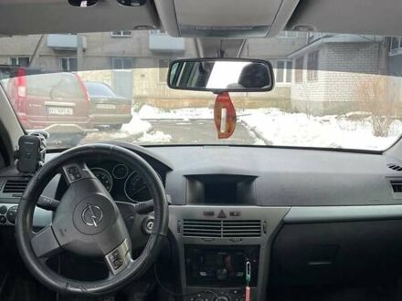 Сірий Опель Астра, об'ємом двигуна 1.6 л та пробігом 275 тис. км за 5500 $, фото 1 на Automoto.ua