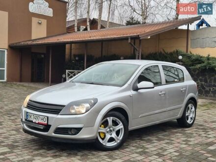 Серый Опель Астра, объемом двигателя 1.6 л и пробегом 325 тыс. км за 2999 $, фото 1 на Automoto.ua