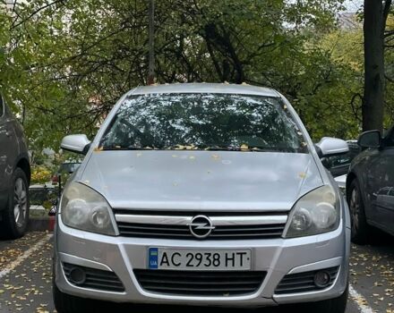 Сірий Опель Астра, об'ємом двигуна 1.6 л та пробігом 245 тис. км за 2999 $, фото 1 на Automoto.ua