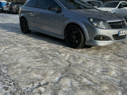 Серый Опель Астра, объемом двигателя 2 л и пробегом 163 тыс. км за 8500 $, фото 1 на Automoto.ua