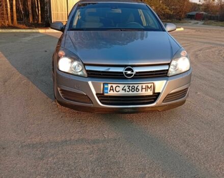 Серый Опель Астра, объемом двигателя 1.6 л и пробегом 252 тыс. км за 4700 $, фото 1 на Automoto.ua