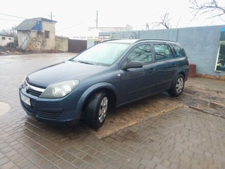 Серый Опель Астра, объемом двигателя 1.2 л и пробегом 425 тыс. км за 4200 $, фото 1 на Automoto.ua