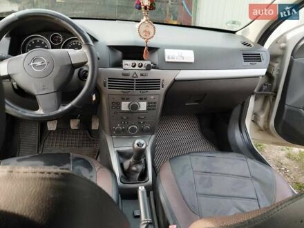 Опель Астра 2006 в Изяслве на Automoto.ua Серый Опель Астра, объемом двигателя 1.6 л и пробегом 268 тыс. км за 5500 $, фото 1 на Automoto.ua
