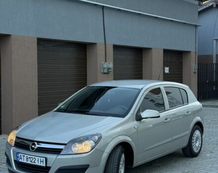 Серый Опель Астра, объемом двигателя 1.6 л и пробегом 287 тыс. км за 4700 $, фото 1 на Automoto.ua