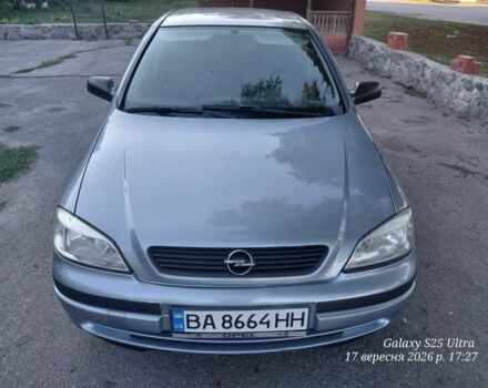 Сірий Опель Астра, об'ємом двигуна 1 л та пробігом 183 тис. км за 4571 $, фото 1 на Automoto.ua