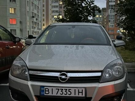 Опель Астра 2006 в Полтаве на Automoto.ua Серый Опель Астра, объемом двигателя 1.6 л и пробегом 300 тыс. км за 5000 $, фото 1 на Automoto.ua